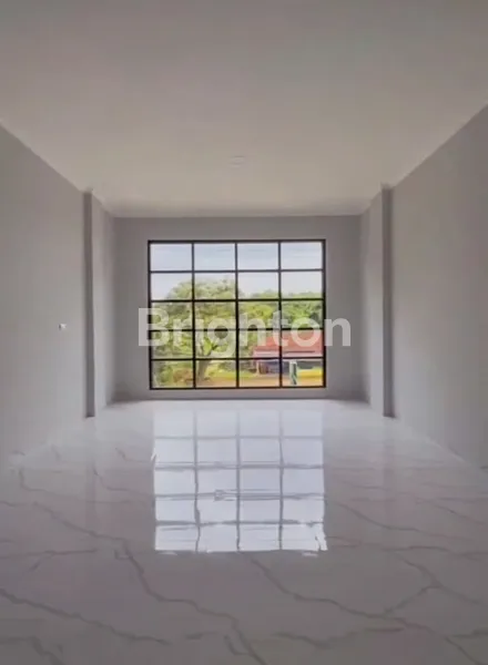 image BARU RUKO 3 LANTAI PINGGIR JALAN AH NASUTION DI METRO (6)