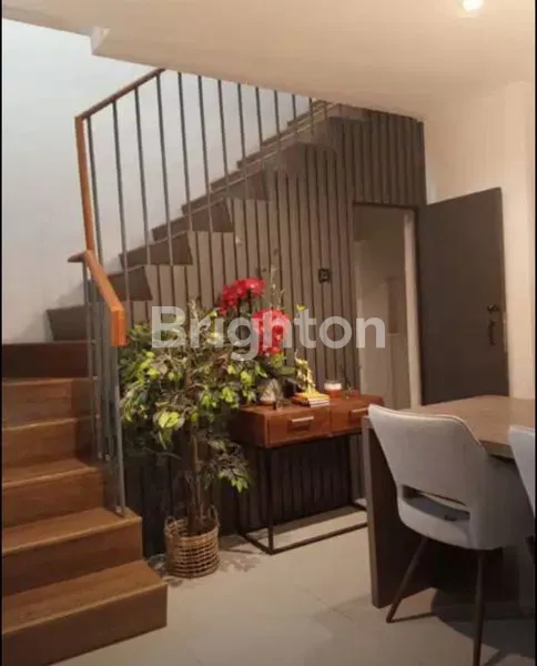 image DI JUAL RUMAH SIAP HUNI TERAWAT FULL FURNISHED (7)