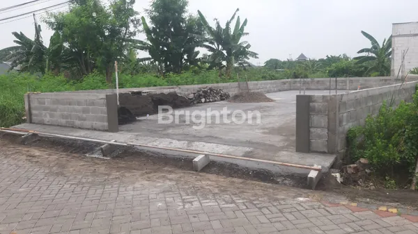 image TANAH LOKASI STRATEGIS DEKAT KAMPUS DAN MERR (2)