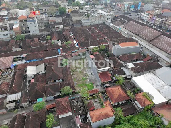 image DIJUAL RUMAH SATU LANTAI DEKAT PASAR KEDIRI TABANAN LINGKUNGAN PEMUKIMAN LOKASI SANGAT STRATEGIS BISA OPSI BELI KAVLING SAJA (4)