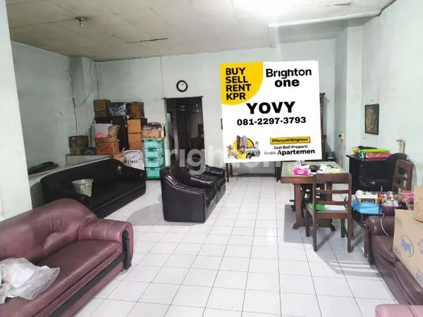 image RUKO DIJUAL PINGGIR JALAN UTAMA DEKAT DENGAN PASAR GEDE SOLO (3)