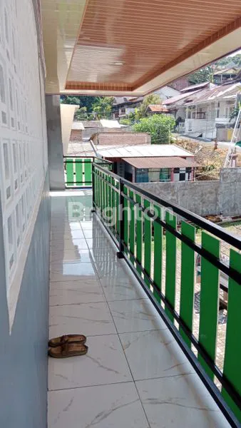 image RUMAH LUAS ADA KOS 2 LANTAI LOKASI MANYARAN (3)