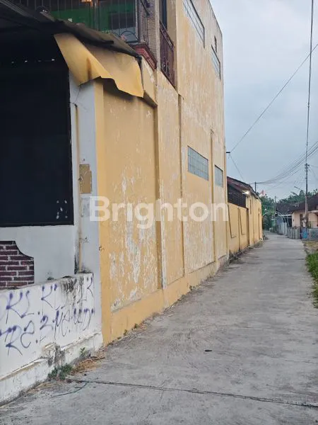 image RUMAH PLUS RUKO PINGGIR JALAN RAYA DI KLATEN (6)