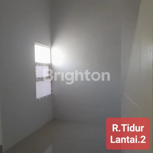 image RUMAH 2LANTAI MULUS BANGET , CLUSTER DEPAN ICONMALL GRESIK (6)