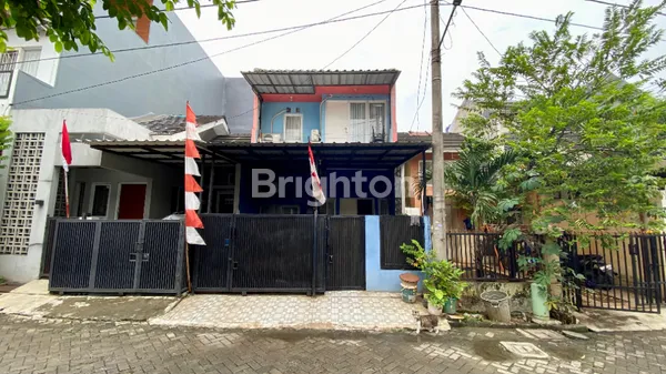 image RUMAH 2 LANTAI DEKAT STASIUN SUDIMARA JOMBANG TANGERANG SELATAN (1)