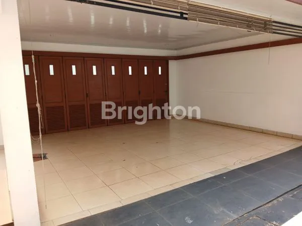 image DIJUAL RUMAH MEWAH 550M² DI TAMAN GALAXY, 4+2 KT (3)