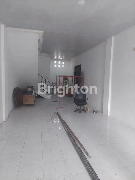 image RUKO 3 LANTAI LOKASI STRATEGIS DAAN MOGOT 2 JAKARTA BARAT (3)