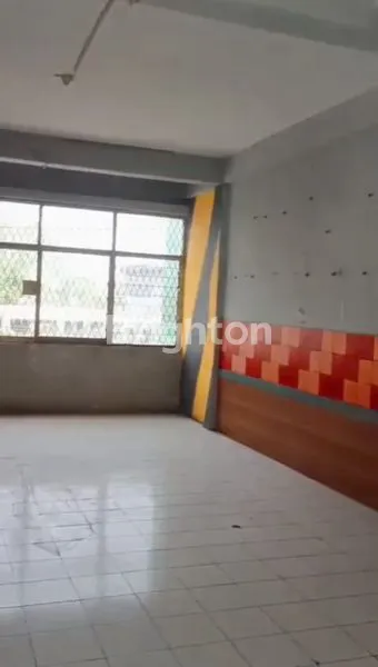 image RUKO 3 LANTAI AREA RAMAI DI MP MANGKUNEGARA (6)