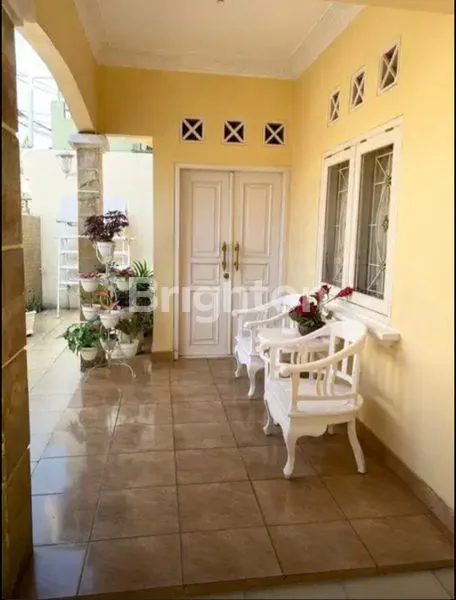 image RUMAH 2 LANTAI SIAP HUNI SEMI FURNISHED, CONDET JAKARTA TIMUR. (2)