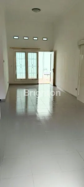 image RUMAH SIAP HUNI DI PERMATA JINGGA KOTA MALANG (2)