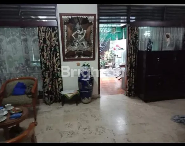 image RUMAH LAHAN LUAS DI CEMPAKA PUTIH JAKARTA PUSAT (2)