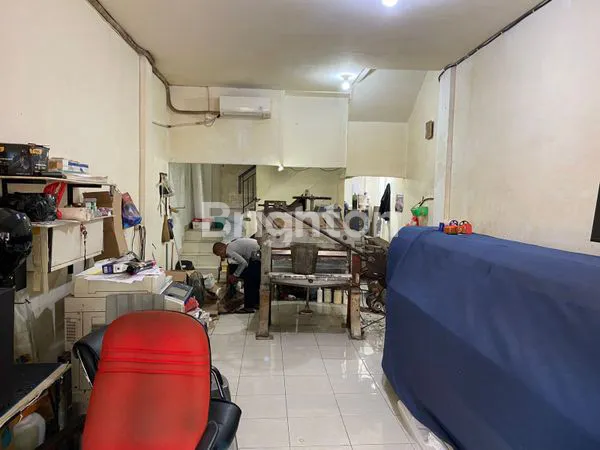 image DIJUAL RUKO DI PASAR LARIS DURI KOSAMBI CENGKARENG-JAKARTA BARAT (5)