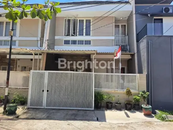 image RUMAH SECOND LIKE NEW LOKASI STRATEGIS DI BABATAN PANTAI  (1)