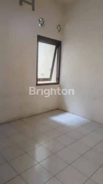 image DIJUAL RUMAH KAWASAN STRATEGIS GRESIK KOTA (6)