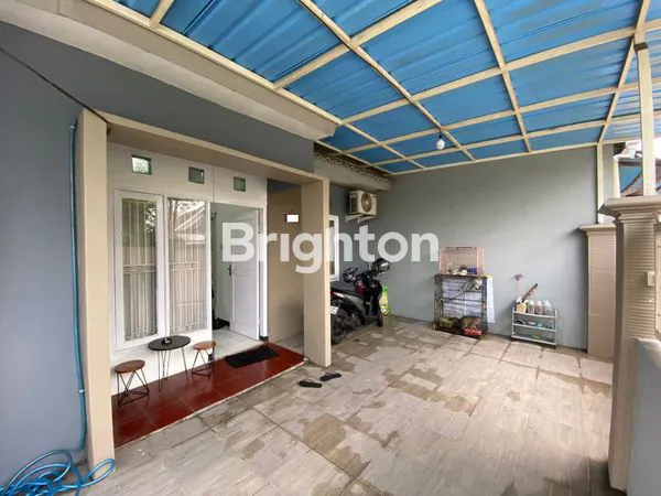 image RUMAH MANIS HOEK, DI TANJUNGAN, DRIYOREJO, GRESIK (1)