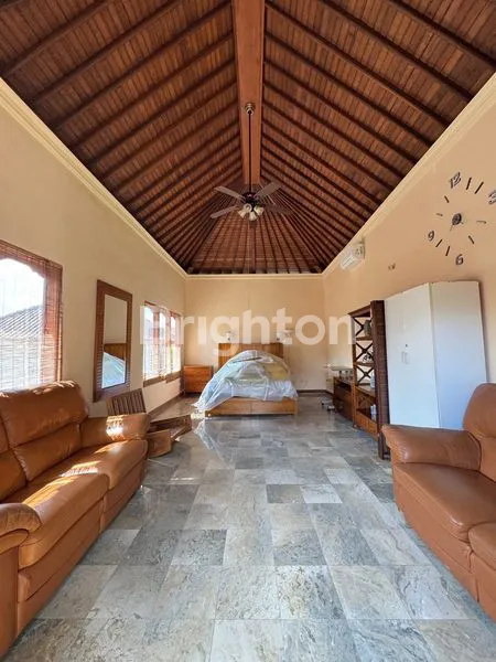 image BALINESE STYLE VILLA 10 MINUTES TO THE BEACH (6)