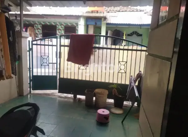 image RUMAH TINGGAL 2 LANTAI STRATEGIS KEDOYA SELATAN JAKARTA BARAT (4)