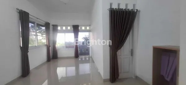 image RUMAH TINGGAL (8)