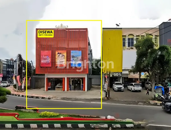 SEWA RUKO GANDENG 2 PINTU 3 LANTAI JALAN RADEN INTAN