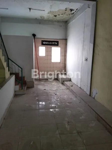 image RUKO 3 LANTAI SHM DI JL. MERDEKA, MEDAN (3)