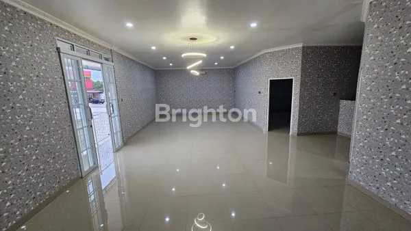 image RUMAH DI PINGGIR JALAN BISA BUAT USAHA  (1)