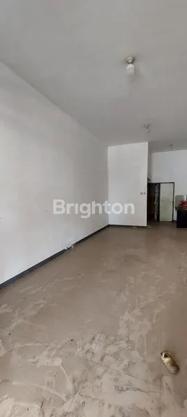 image RUMAH TOKO 1 LANTAI STRATEGIS DI JL LAKSDA ADI SUCIPTO, MALANG (2)