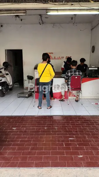 image RUKO SIAP HUNI LOKASI SANGAT STRATEGIS DAN KOMERSIAL (6)