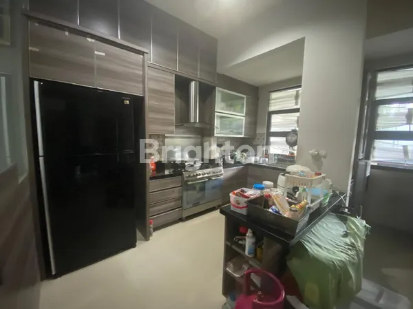 image RUMAH HOOK LT 249M² DI BANJAR WIJAYA (5)