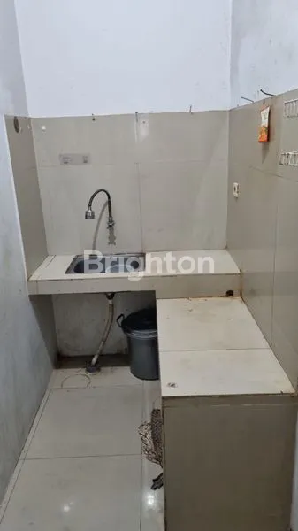 image RUKO  SIAP HUNI 2¼ LANTAI DI JELAMBAR (3)