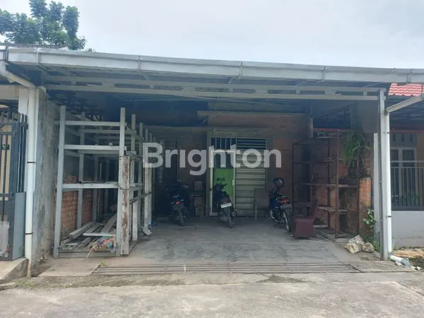 image GUDANG DI JUAL DI PERUMAHAN DEARAH KOTA (1)