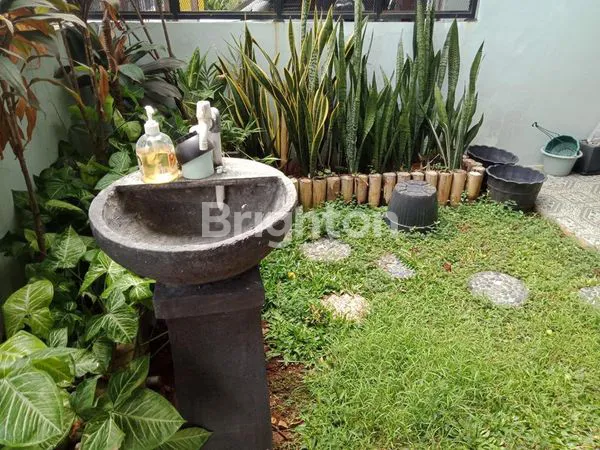 image RUMAH SIAP HUNI DI BINTARO JAYA (3)