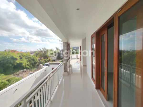 image VILLA MEWAH DI CANGGU (8)