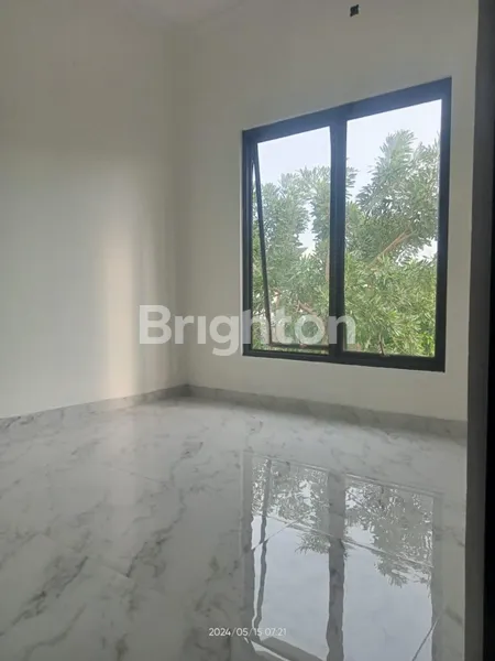 image RUMAH GAYA KLASIK EROPA MASIH ADA DI BANJAR WIJAYA  (7)