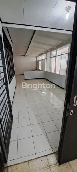 image RUMAH COCOK UNTUK USAHA SIAP HUNI DI SAYAP PASTEUR BANDUNG (5)