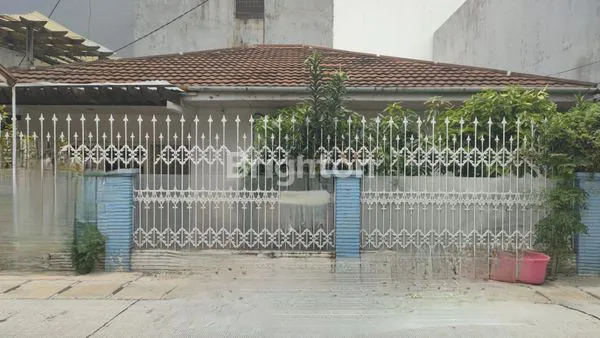 image RUMAH LAMA HITUNG TANAH 1 LANTAI,  VILA TOMANG MAS, JAKARTA BARAT  (1)