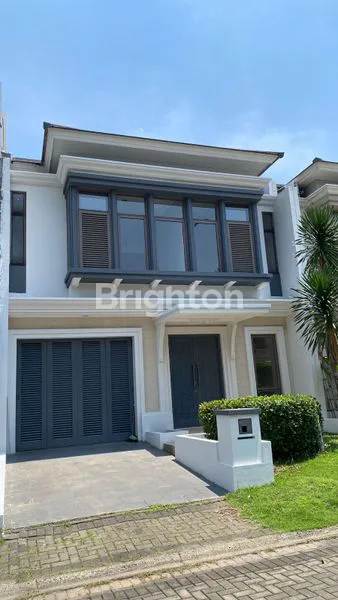 image RUMAH MODERN MINIMALIS TERLARIS DI CLUSTER LUXMORE, GREENWICH (1)