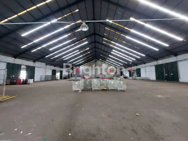 image GUDANG LUAS AKSES CONTAINER DEKAT GERBANG TOLL KOTA MALANG (2)