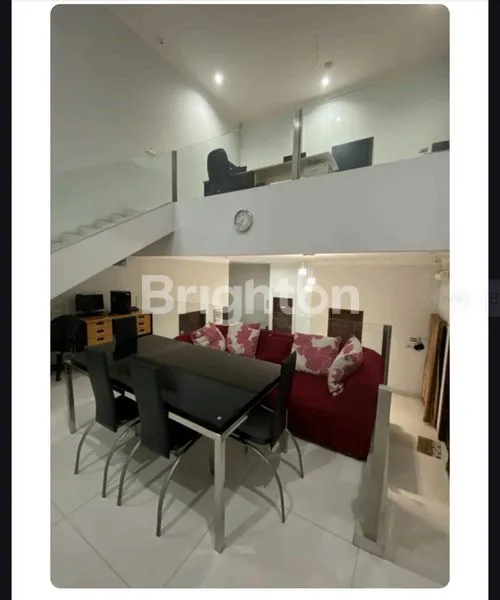 image RUMAH MEWAH DEKAT LIVING WORLD DI KOTA WISATA CIBUBUR BOGOR JAWA BARAT (4)