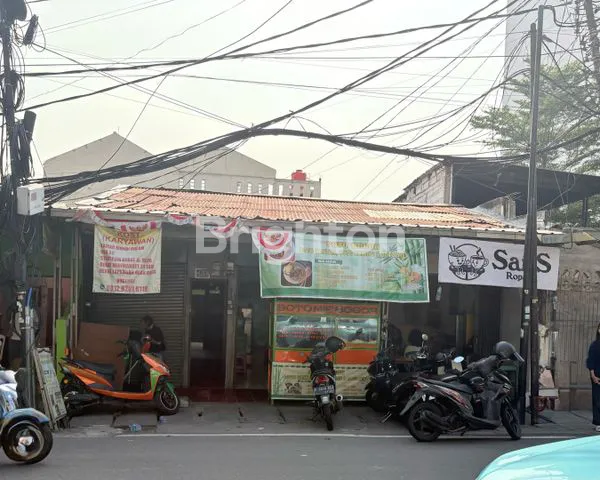 image RUMAH TUA DI KAWASAN SLIPI  KEMANGGISAN,  LOKASI STRATEGIS COCOK UNTUK USAHA (1)