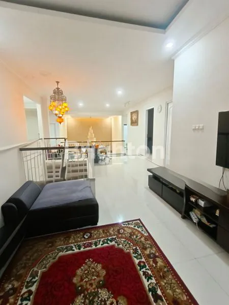 image RUMAH MEWAH FULL FURNISHED KAWASAN ELITE TEBET (4)