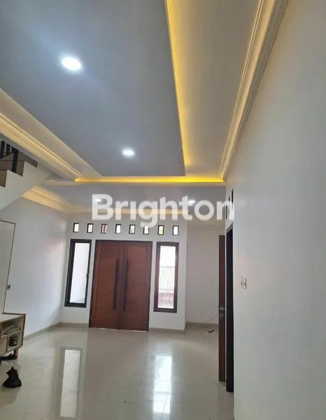 image DIJUAL RUMAH MEWAH 2 LANTAI DIKAWASAN STRATEGIS JATIASIH BEKASI KOTA (3)
