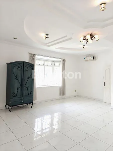 image RUMAT DISEWAKAN - KOMPLEK TASBIH 1 - SIAP HUNI (3)