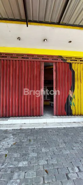 image RUKO 2 LANTAI LOKASI STRATEGIS SANGAT RAMAI AKSES CEPAT KE JALAN TOL PASAR BLIMBING DAERAH SUHAT KOTA MALANG (2)