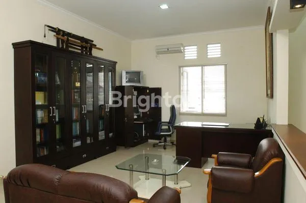 image RUMAH MEWAH 7 KT DI JAKSEL LT 548M² (6)