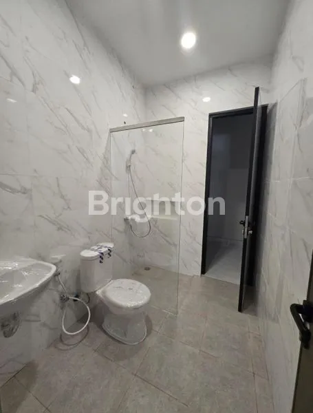 image NEW 100% RUMAH MINIMALIS BERKUALITAS BARUK UTARA DENGAN DESIGN INNER GARDEN (5)