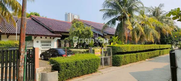 image HUNIAN EKSKLUSIF 6 KT DI BINTARO (2)