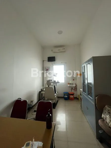 image KLINIK UTAMA RAWAT INAP MASIH AKTIF DI MERUYUNG PANCORAN MAS DEPOK  (5)