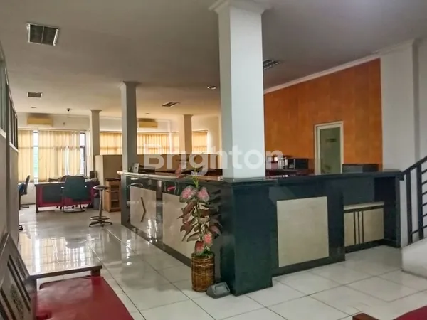 image DUA RUKO DUA KIOS 3 LANTAI PINGGIR JALAN RADEN INTAN (8)