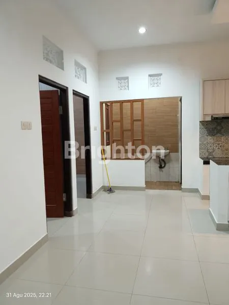 image RUMAH SIAP HUNI LT 70 DI JL CENDANA (6)