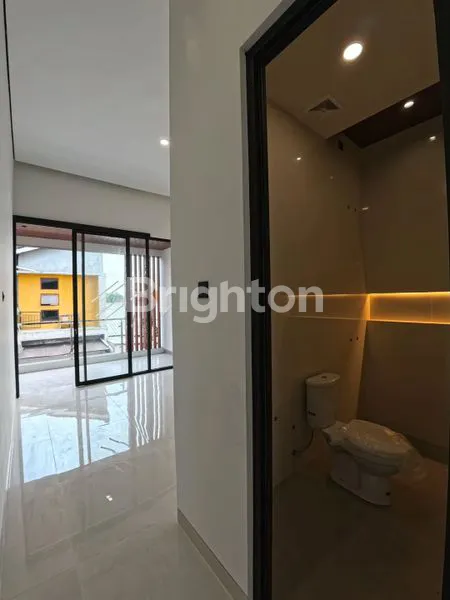 image RUMAH SIAP HUNI DEKAT HYATT, BISA KPR (3)